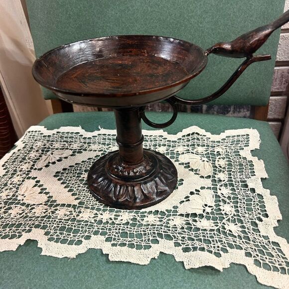 NOBL Cast Iron Bird Bath - Picture 2 of 5